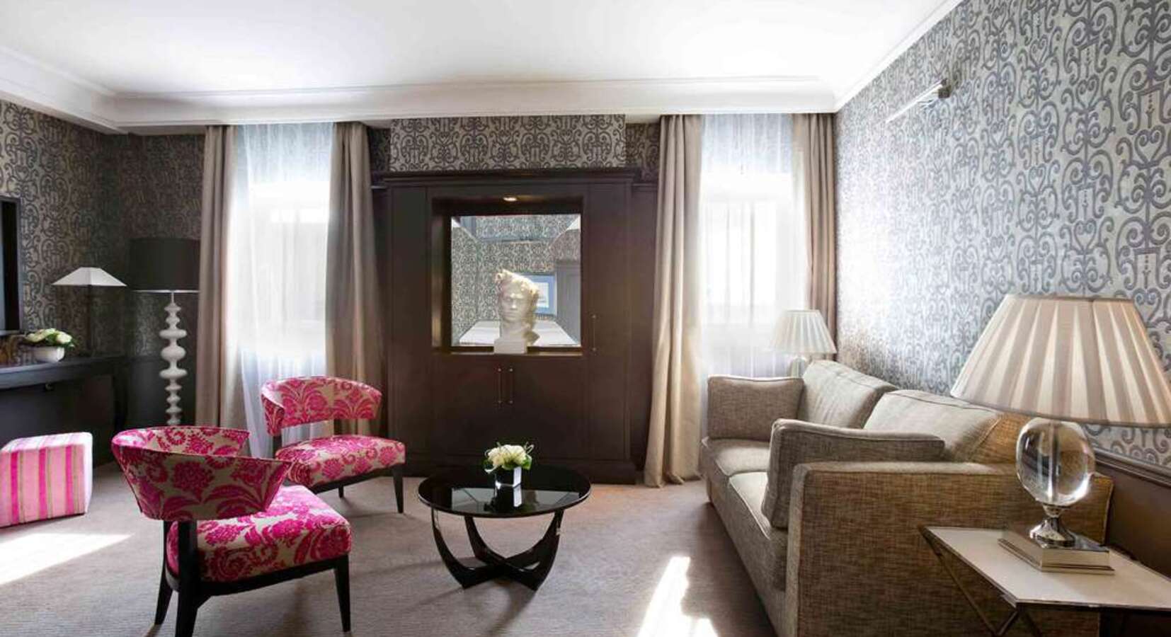 Suite Sitting Room