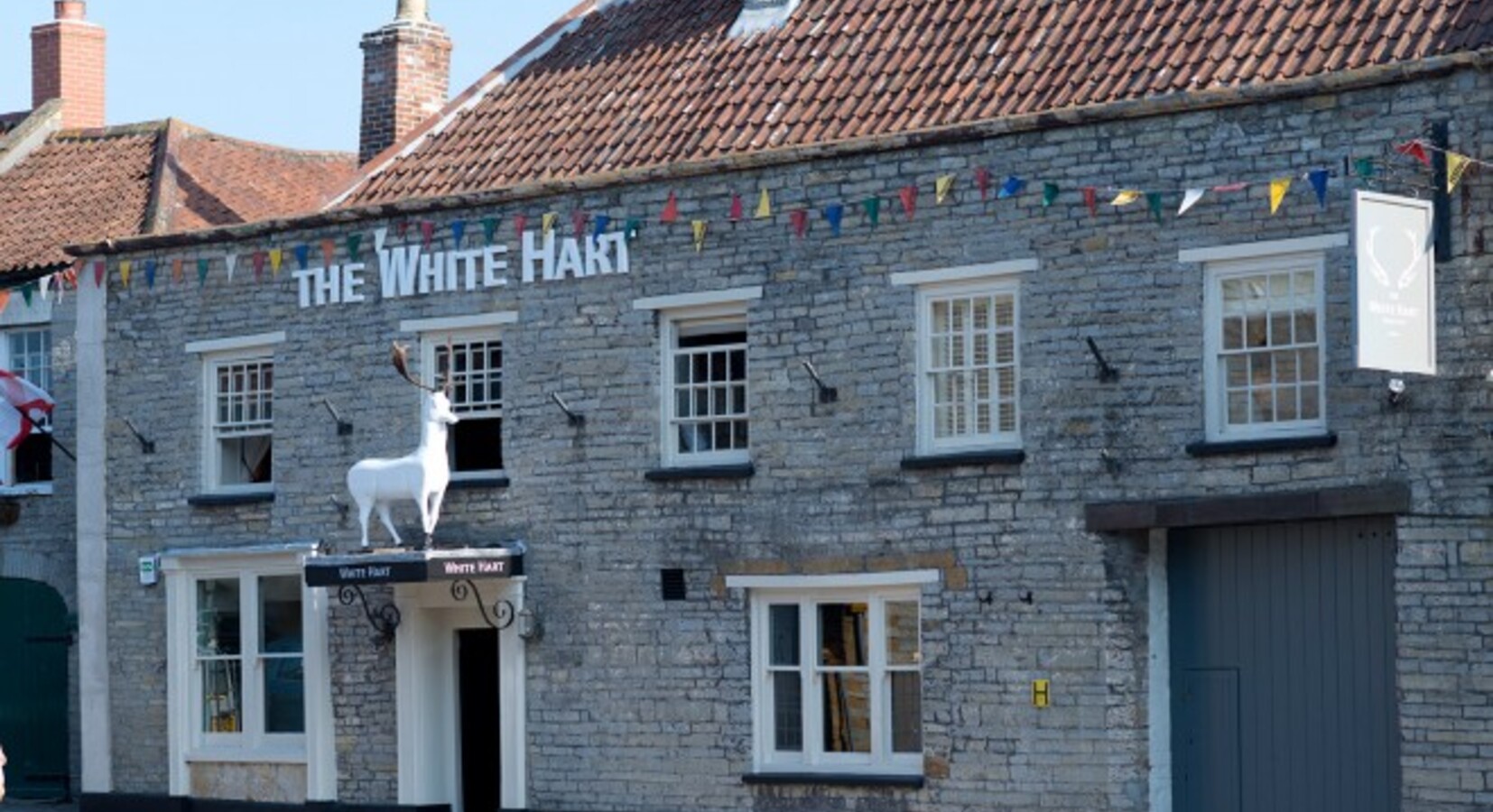 Photo de The White Hart Somerton