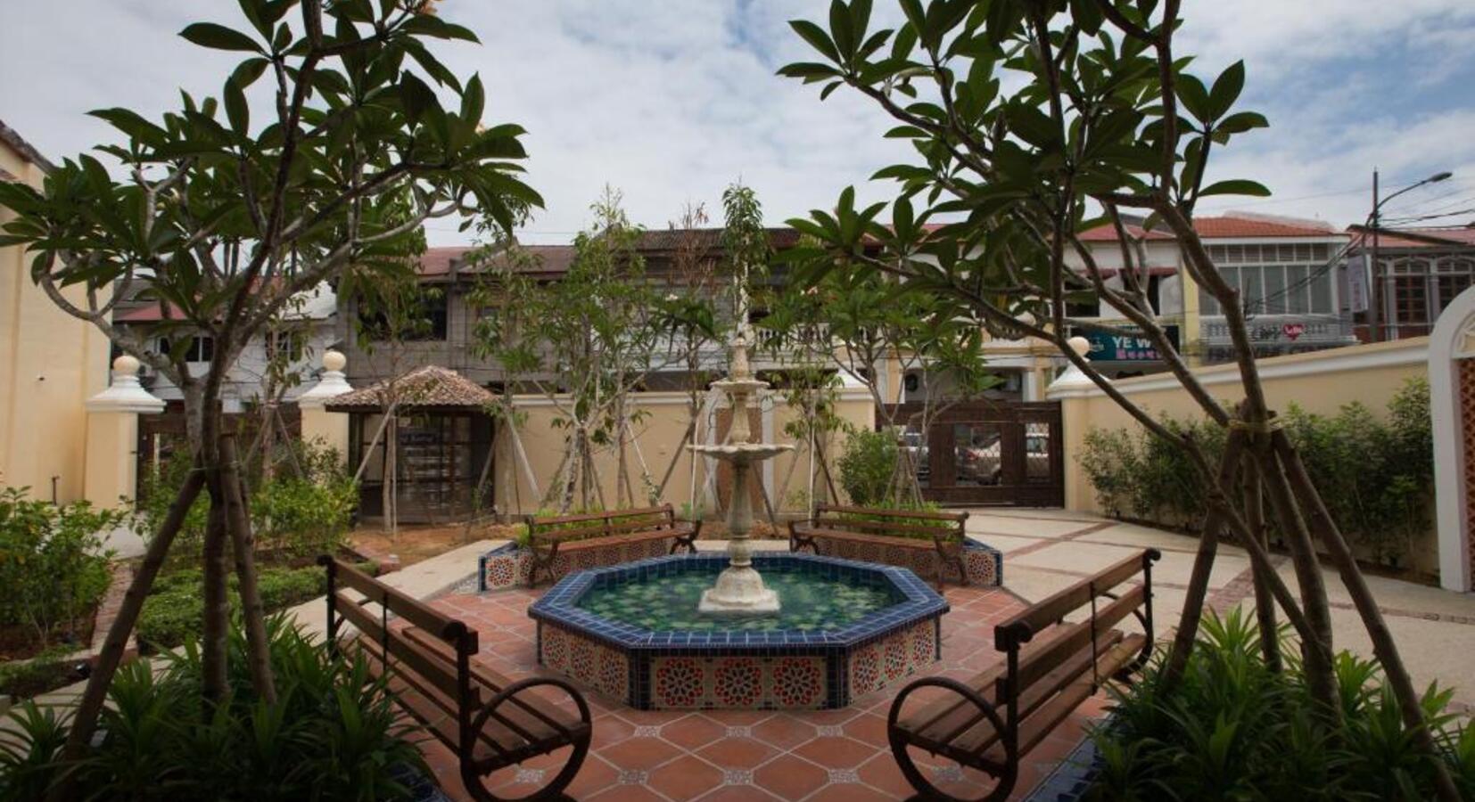 Courtyard with Fountain