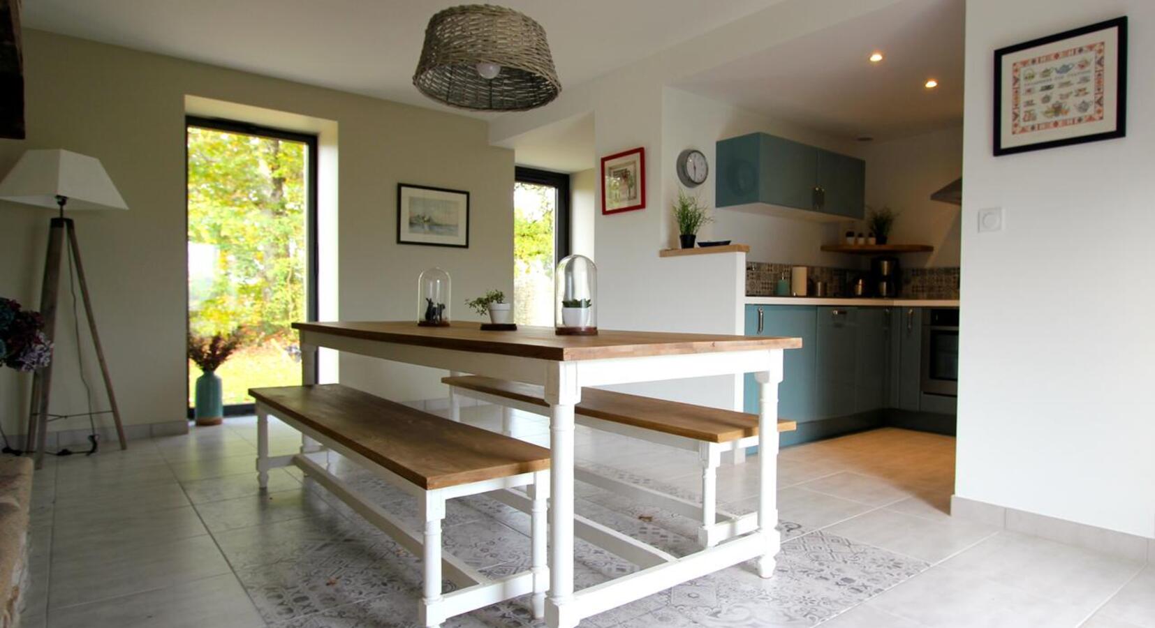 Communal kitchen and dining area