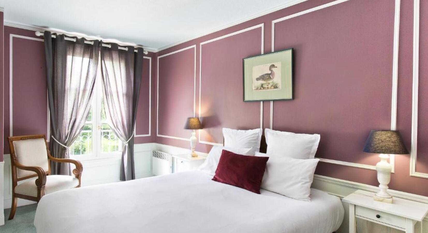 Purple Guestroom 