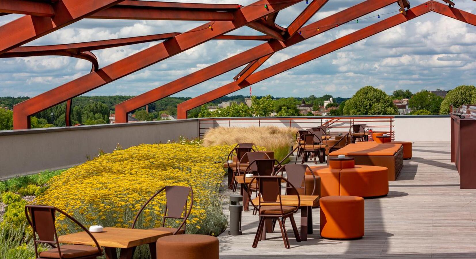 Hotel sit-out terrace