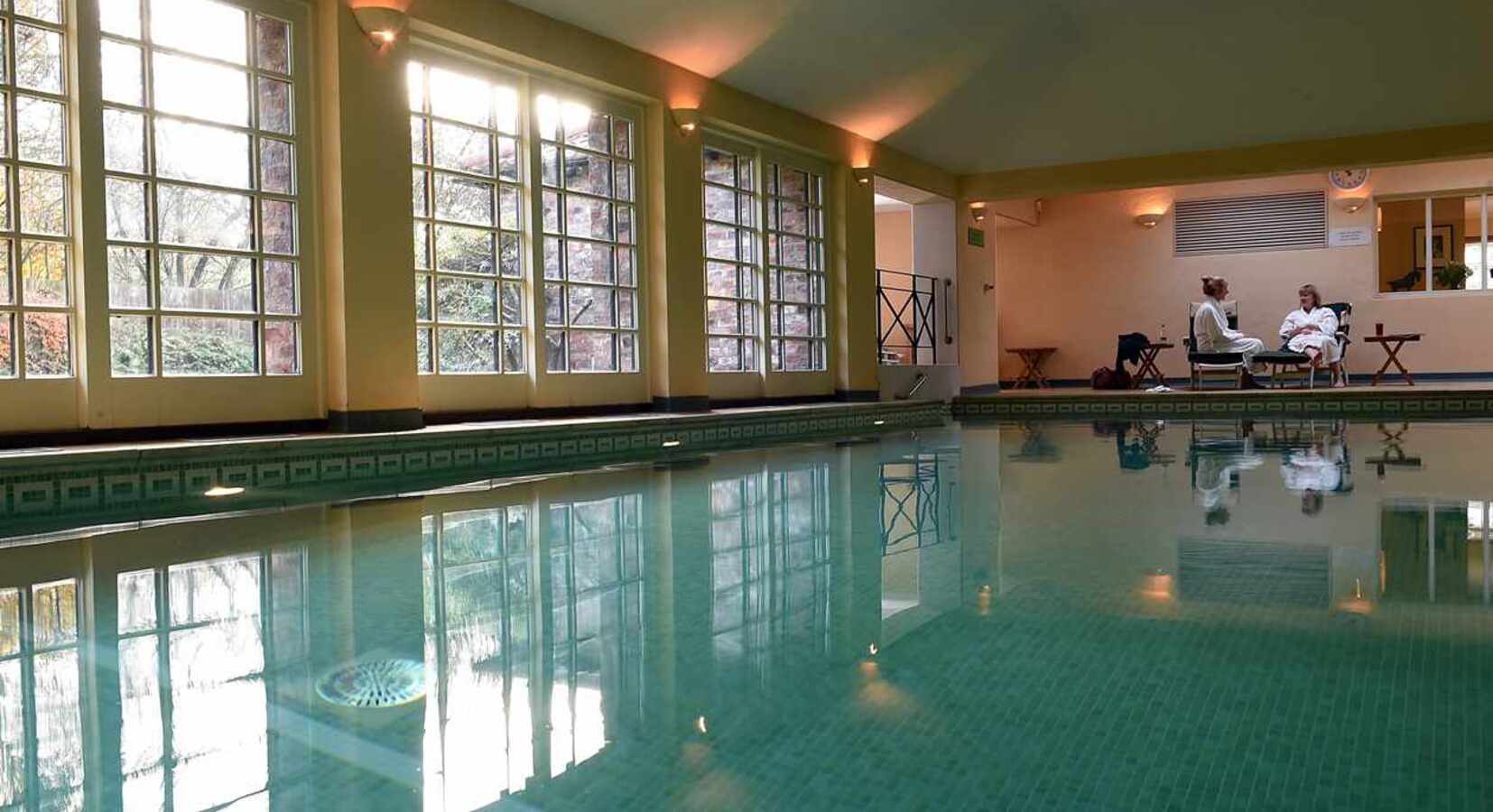 Spa Pool Room