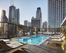 Les 11 meilleurs hôtels avec piscine à Chicago