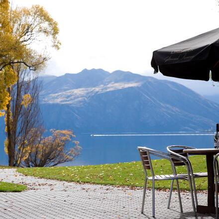 Lakeside dining