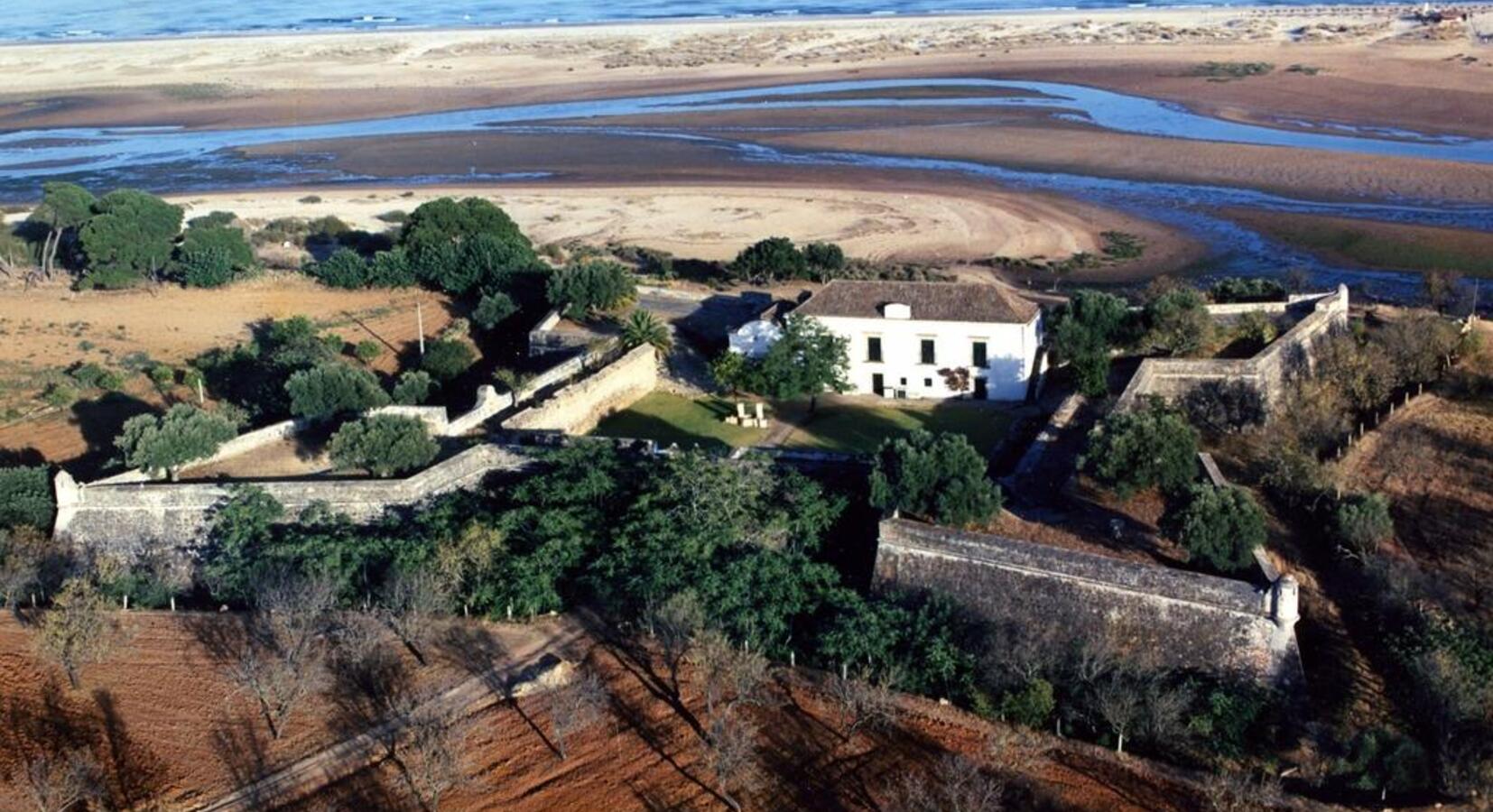 Photo de Forte de Sao Joao de Barra