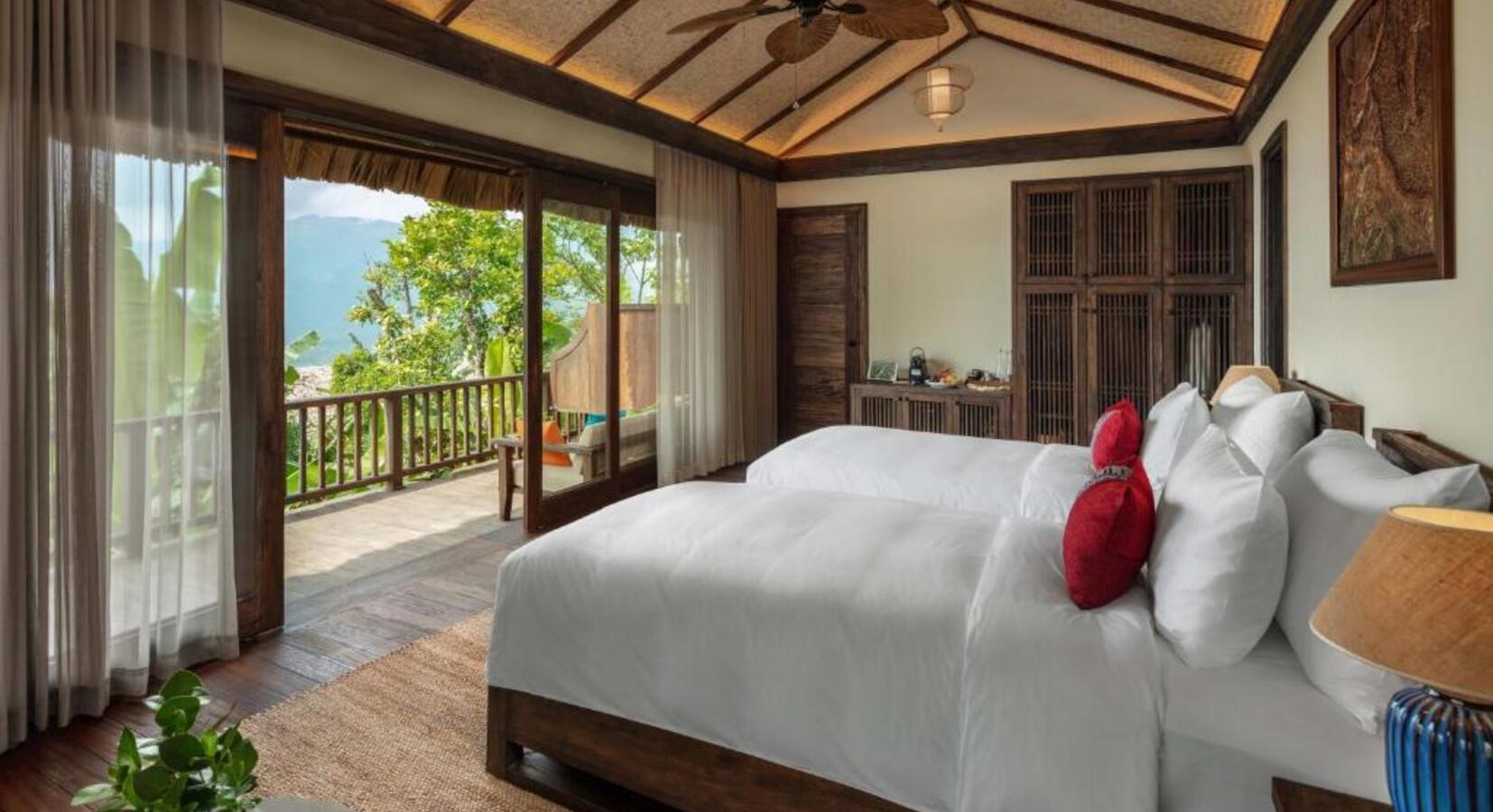 Lantana Mountain Bungalow - Bedroom 