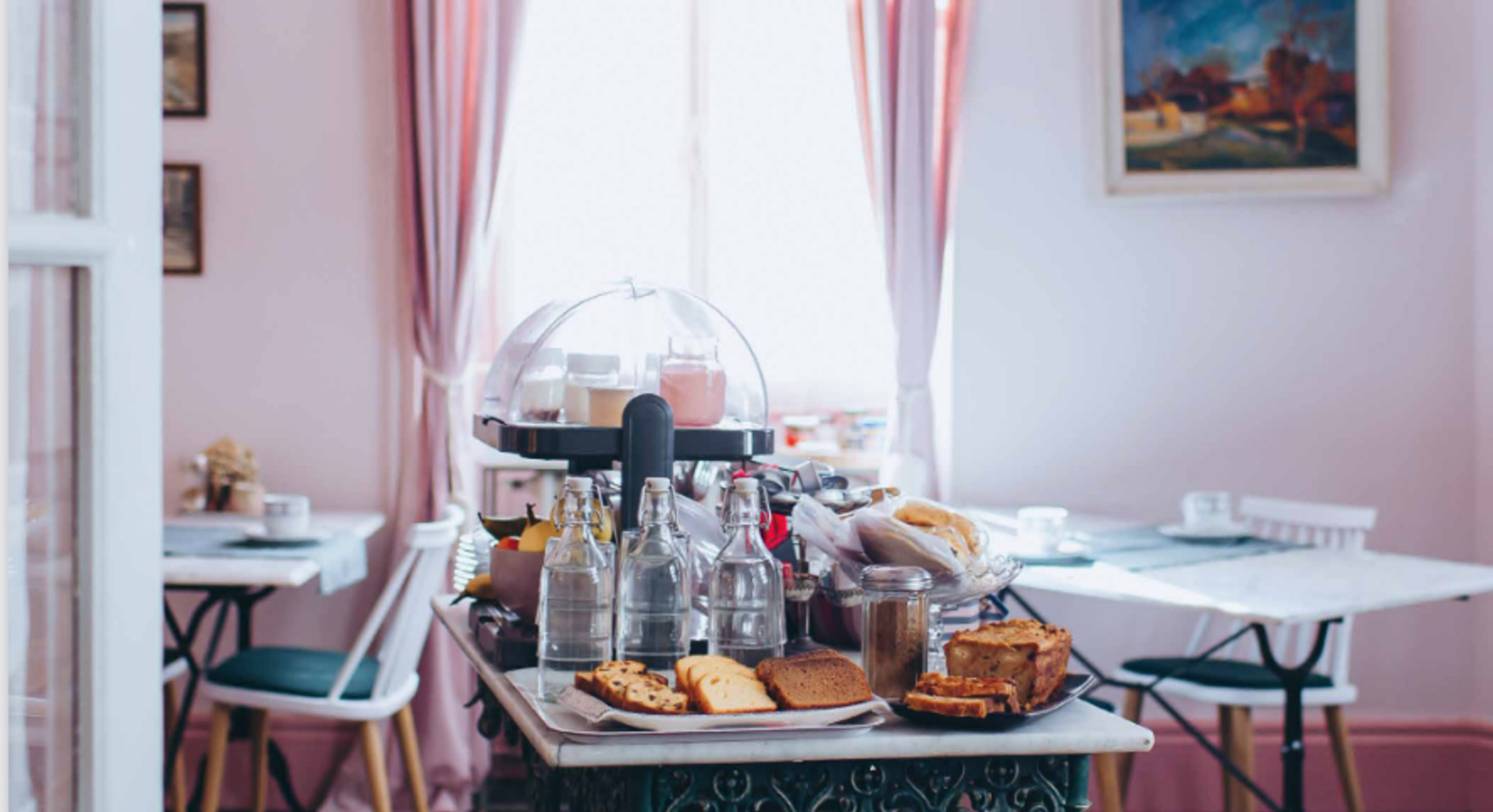 Breakfast  Hôtel de charme Maison garnier Biarritz