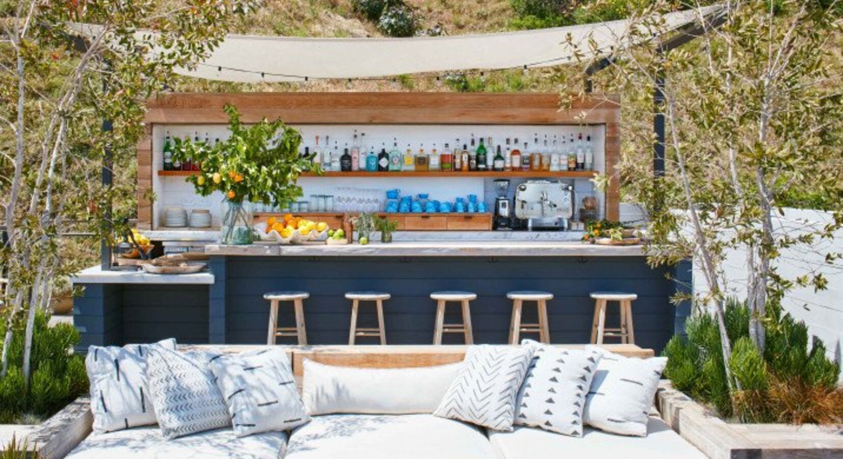 The Surfrider Bar