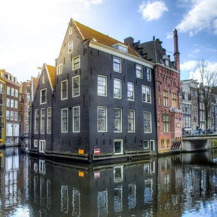 20 Best Hotels in Amsterdam for Couples 