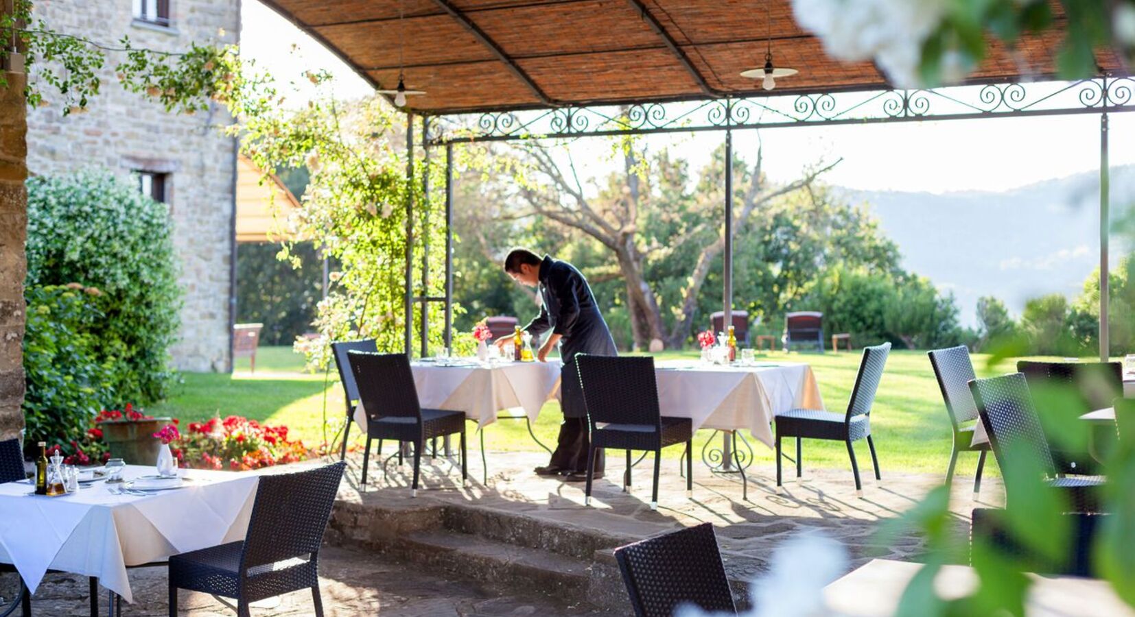 Al Fresco Dining