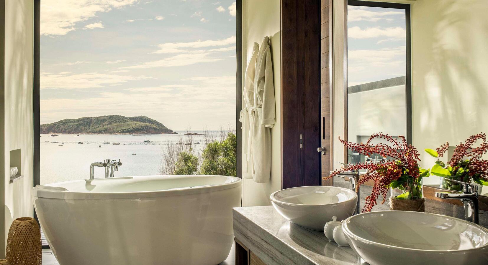 Oceanfront Bathroom 