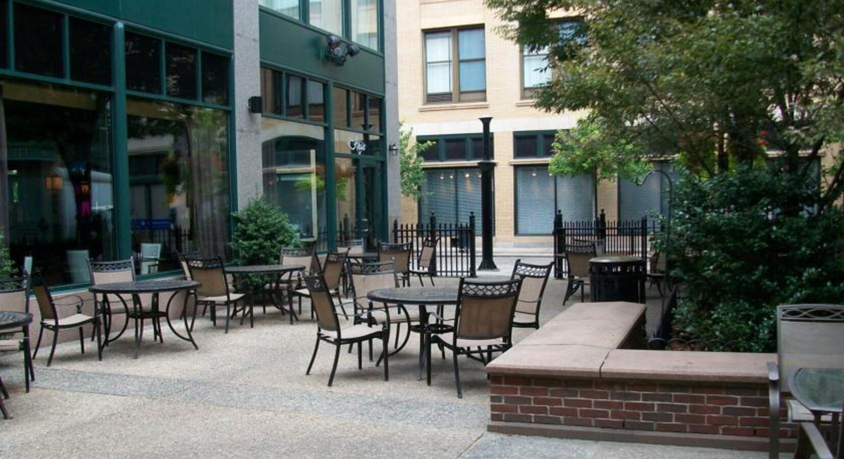 Outdoor Dining Area