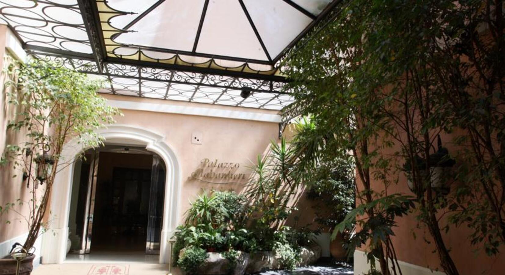 Photo of Palazzo Alabardieri