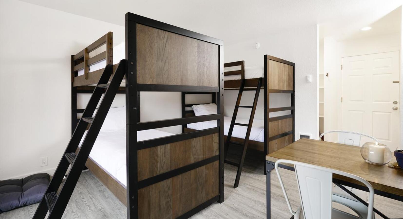 Twin Bunk Room