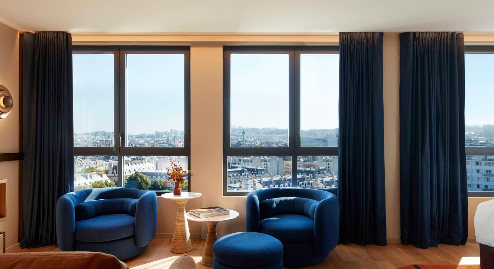 L'Atelier Suite view of Paris rooftops