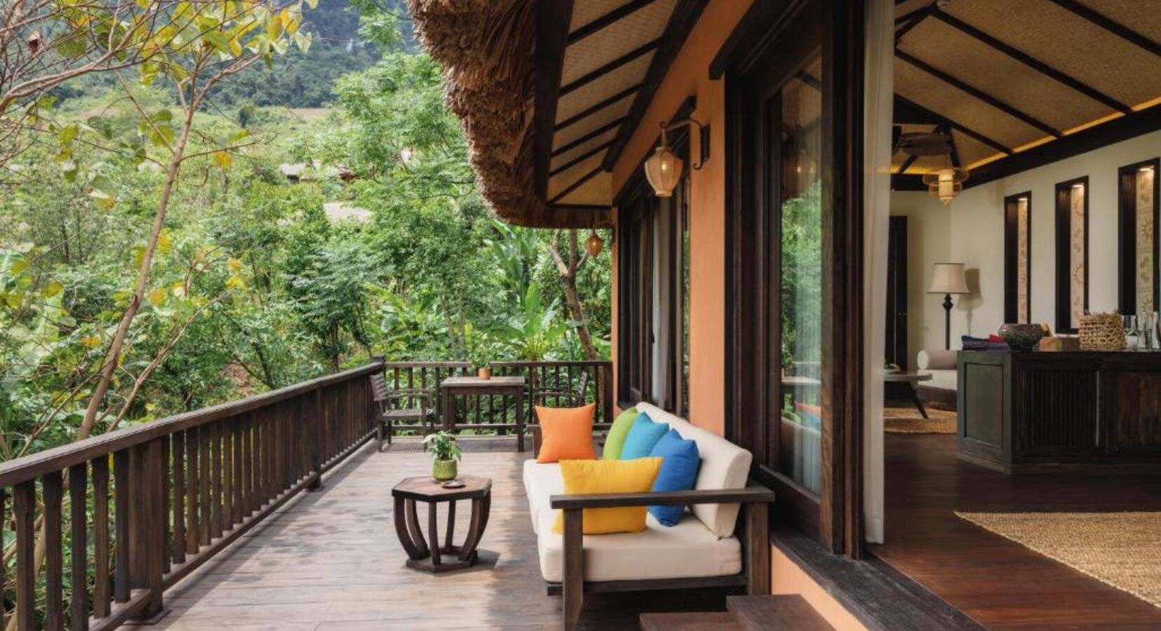 Bauhinia Mountain Suite - Balcony