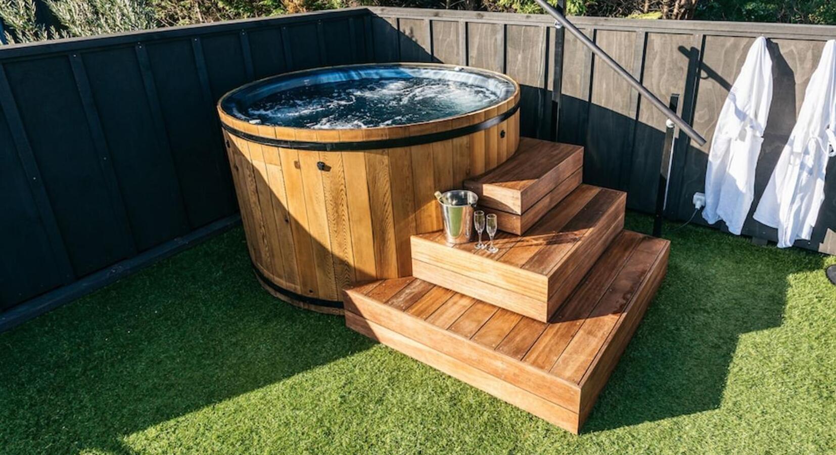 Outdoor hot tub