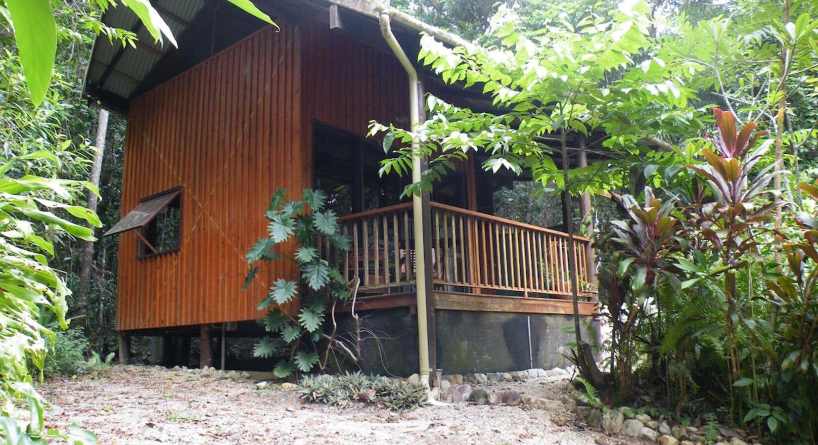 Cottage with garden view