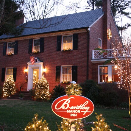 Bentley Manor Inn 