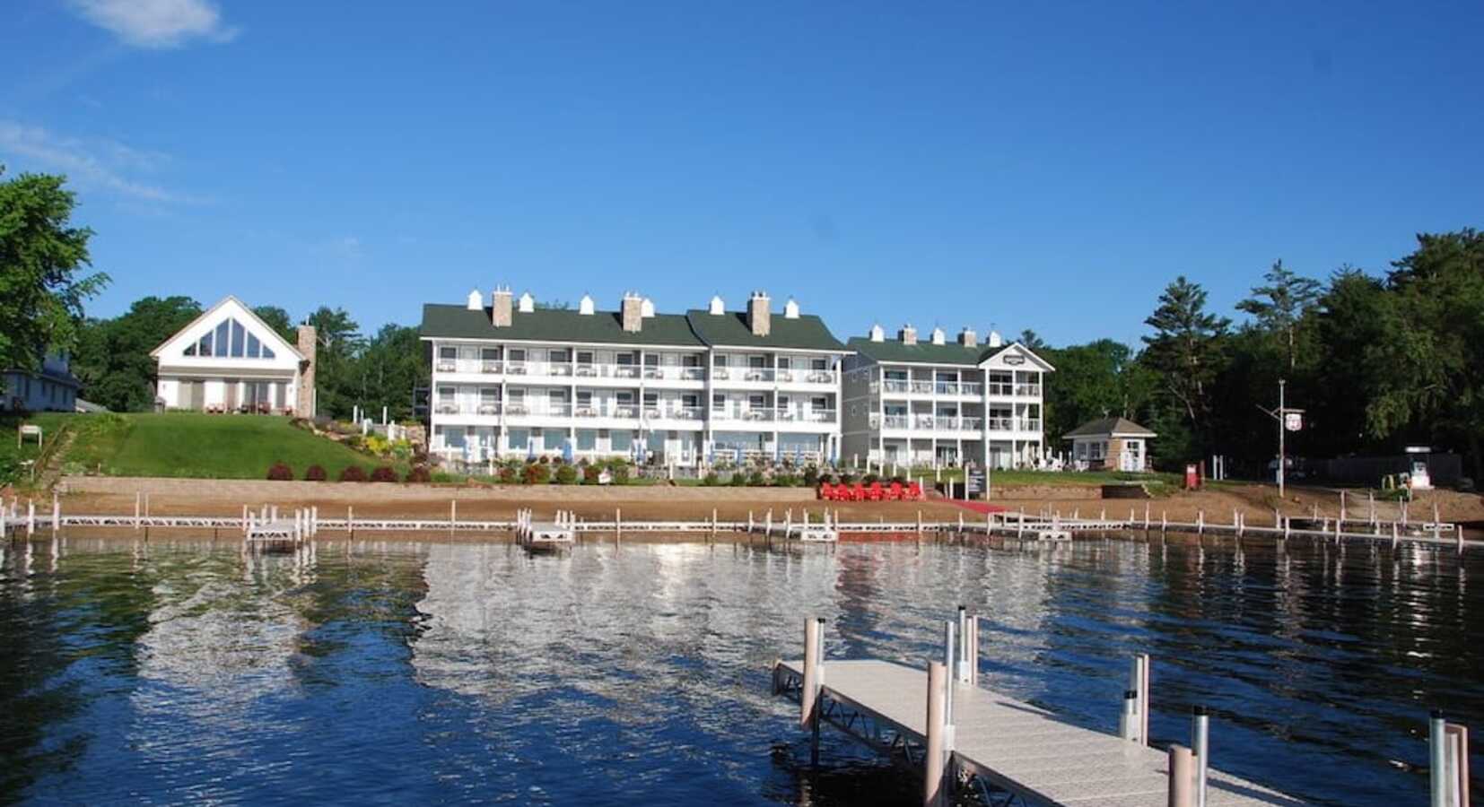 Photo of Quarterdeck Resort