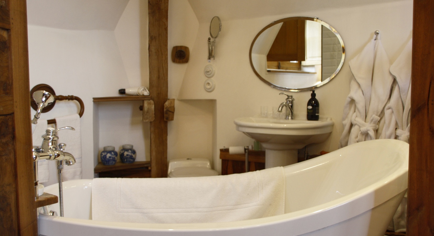 White Room Manor House Bathroom with Tub