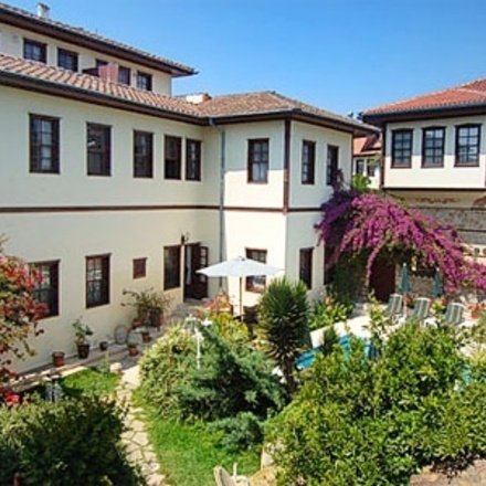 Tuvana Hotel 