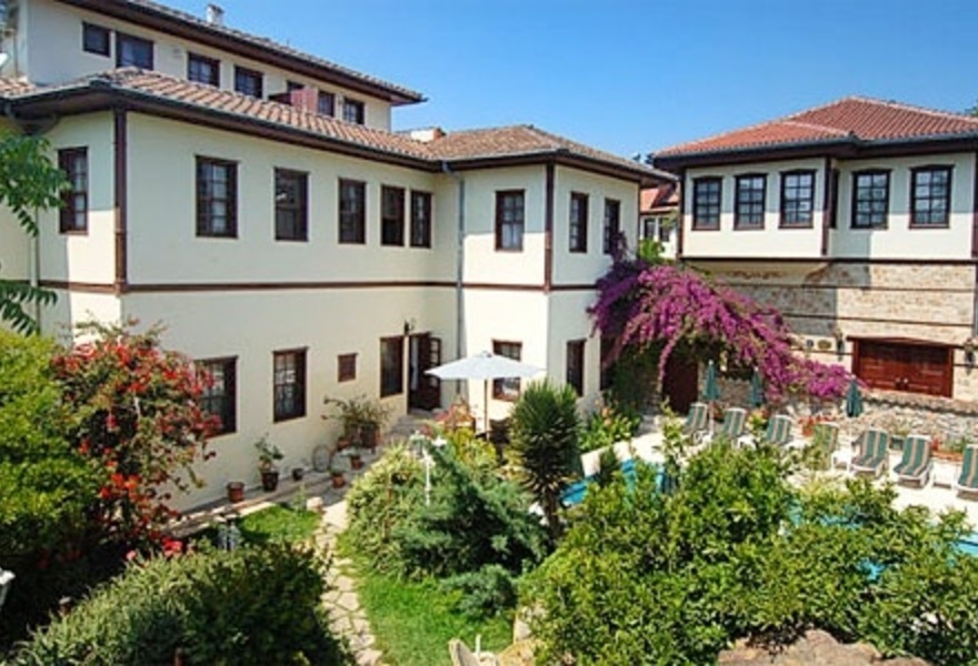 Tuvana Hotel 