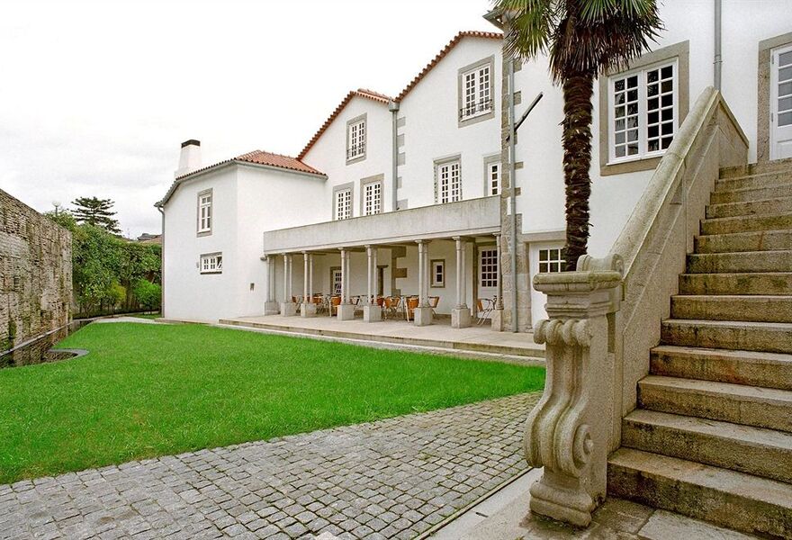 Casa Melo Alvim