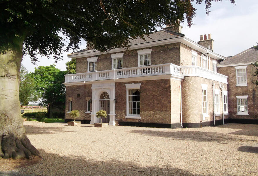 Dunedin Country House