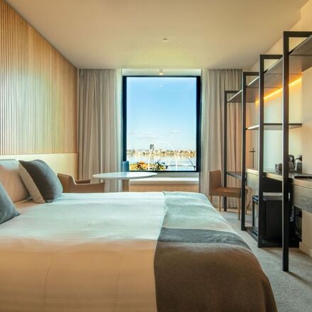 Elizabeth Quay Luxury Studio - Bedroom