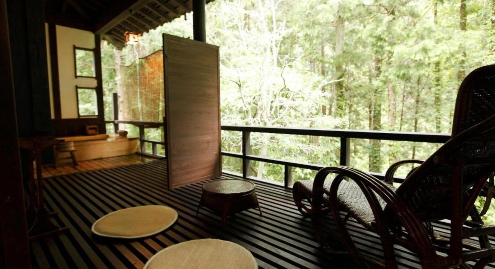 Guest Room with Open Air Bath