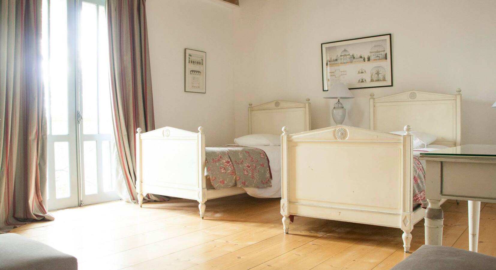 Honey House -(La Miellerie Cote Jardin) Gite bedroom