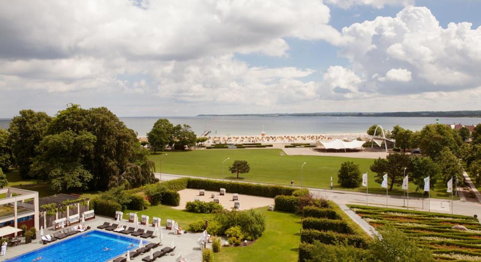 Hotel garden and sea front 