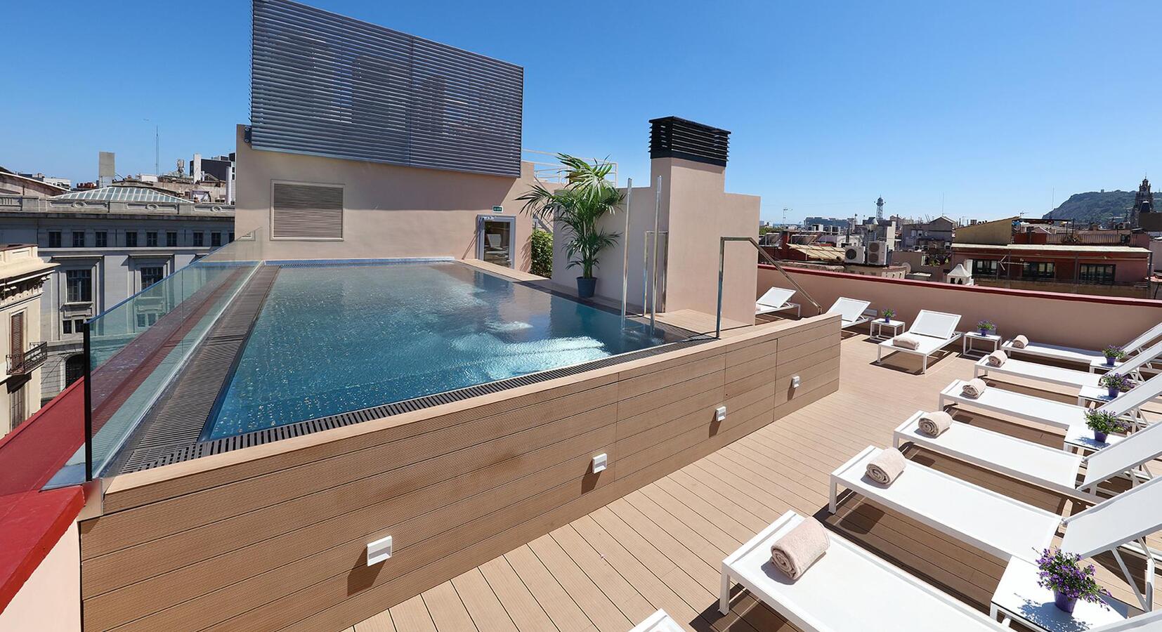 Rooftop terrace and pool