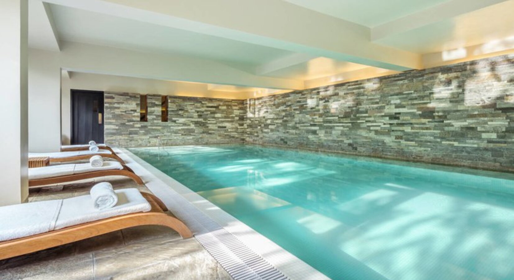 Indoor swimming pool