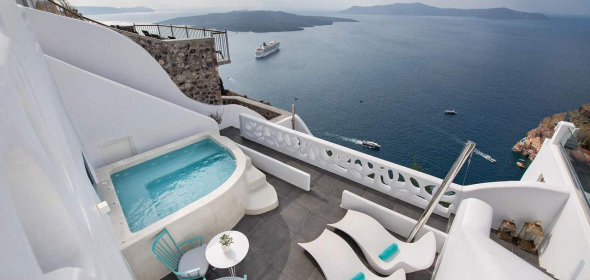 ATHINA LUXURY SUITES in Santorini - Hotel Review & Map