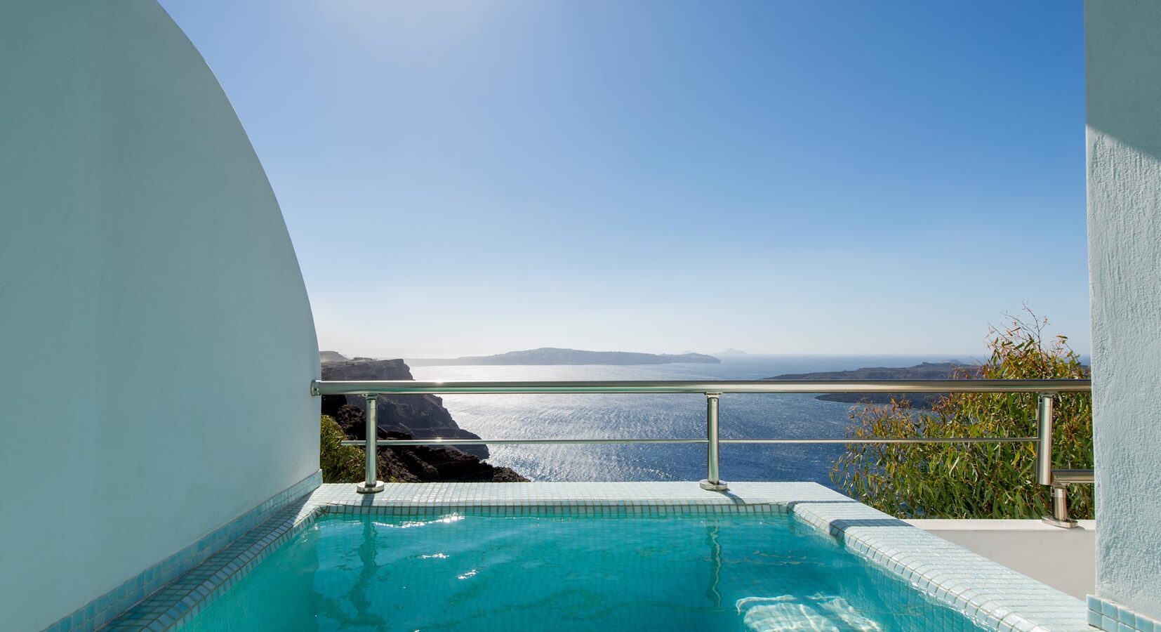 Balcony with private hot tub