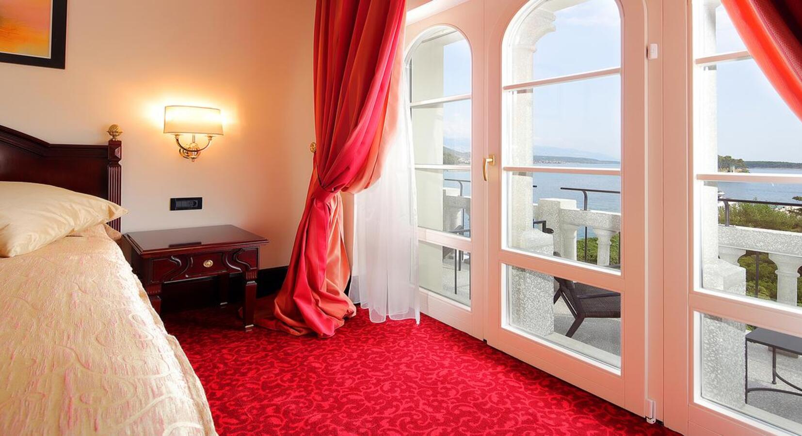 Superior Double Room with Balcony