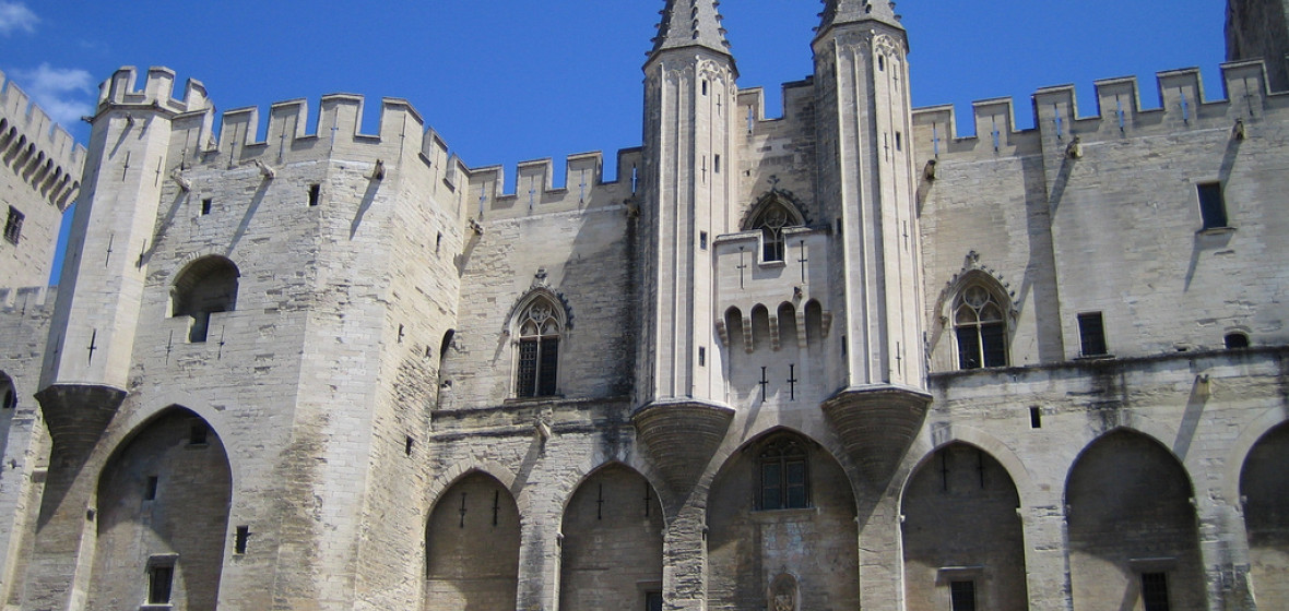 Photo of Avignon