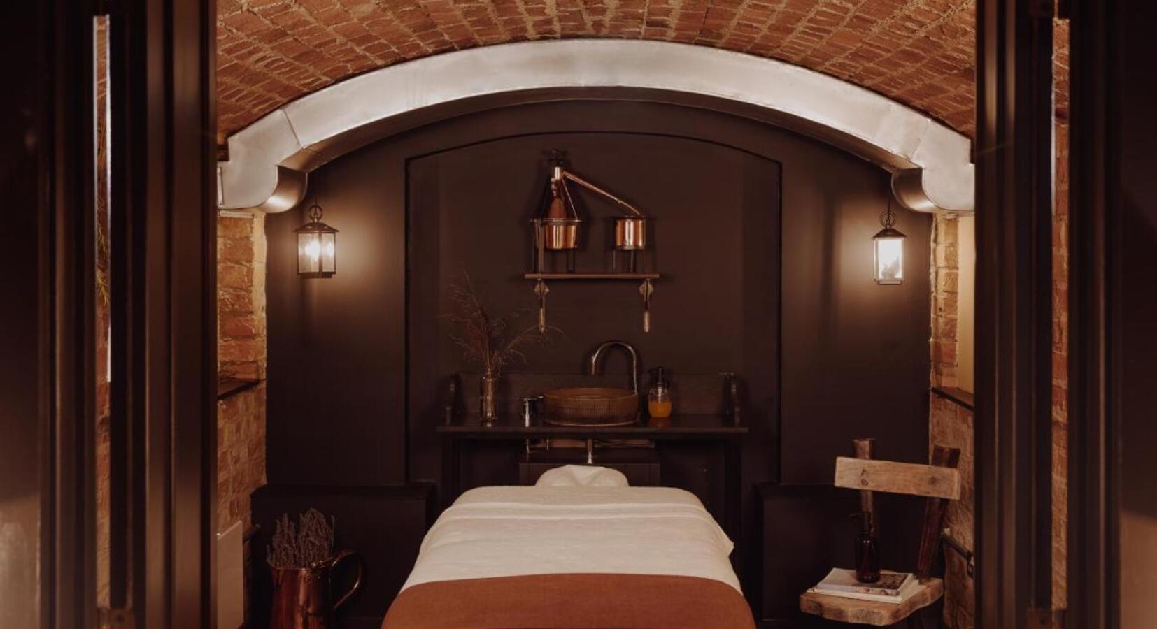 Spa Treatment Room in the Vaulted Cellar