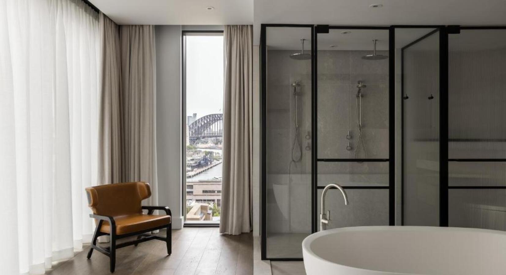 Bathroom with Tub