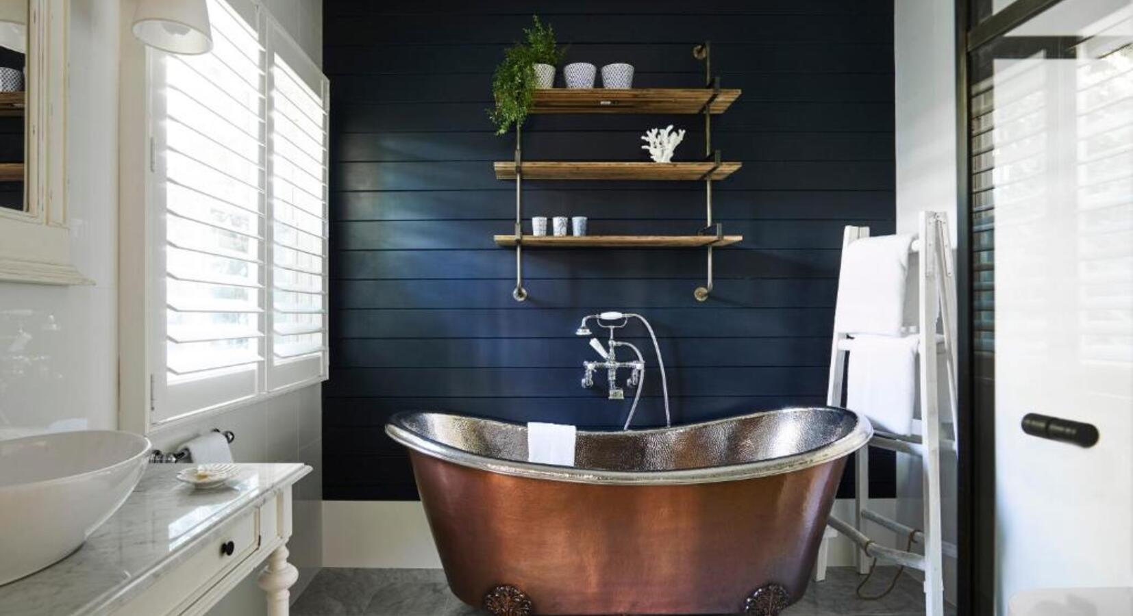 Freestanding Tub