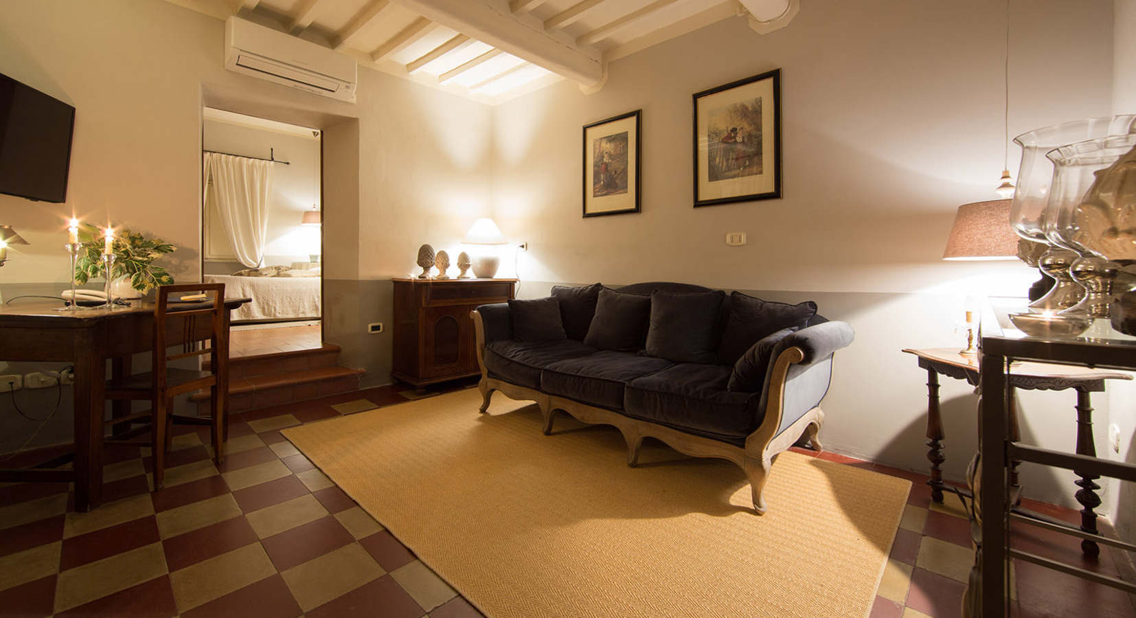 Botticelli Guest Suite