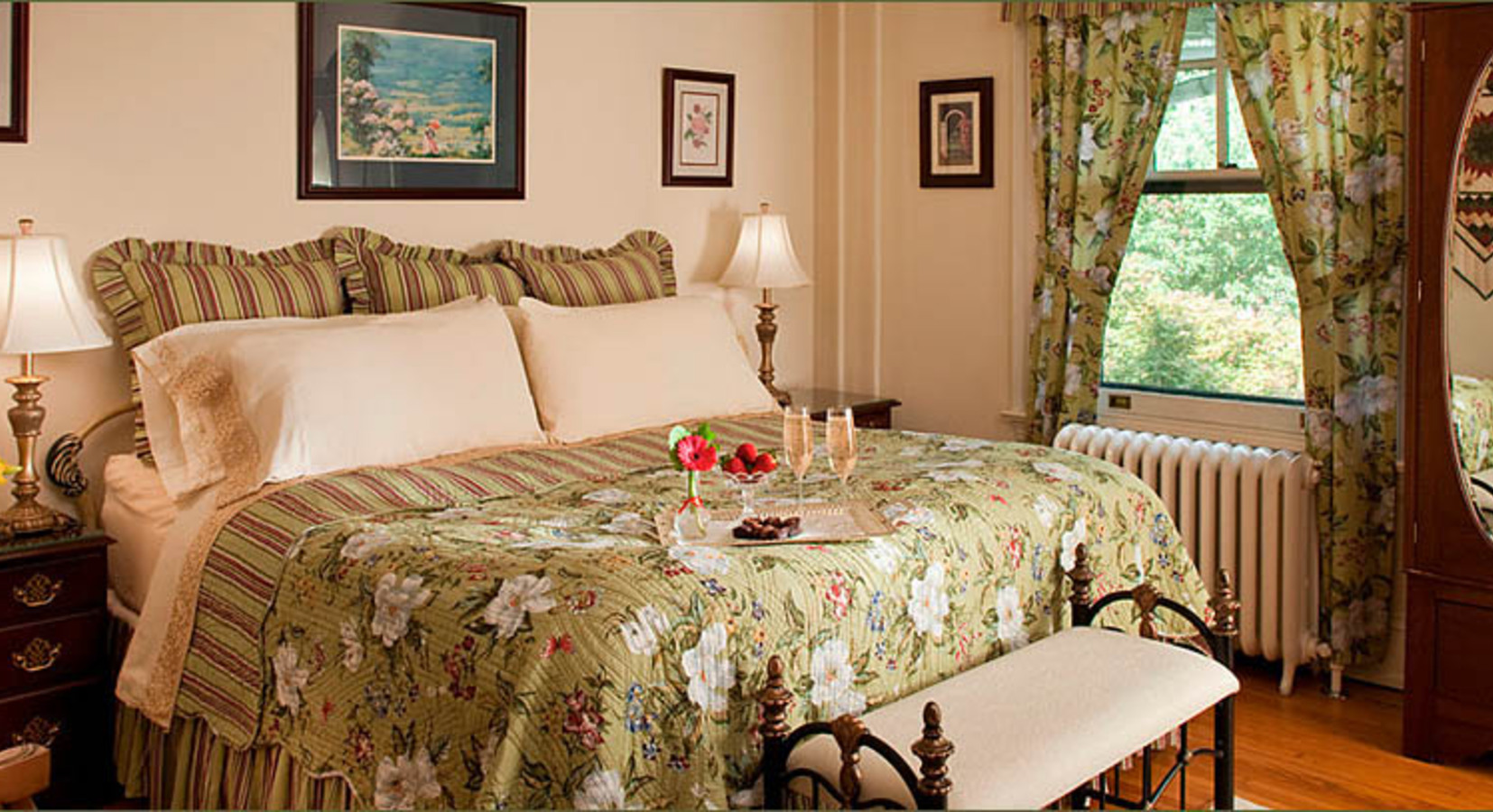 Guestroom: Duke Room