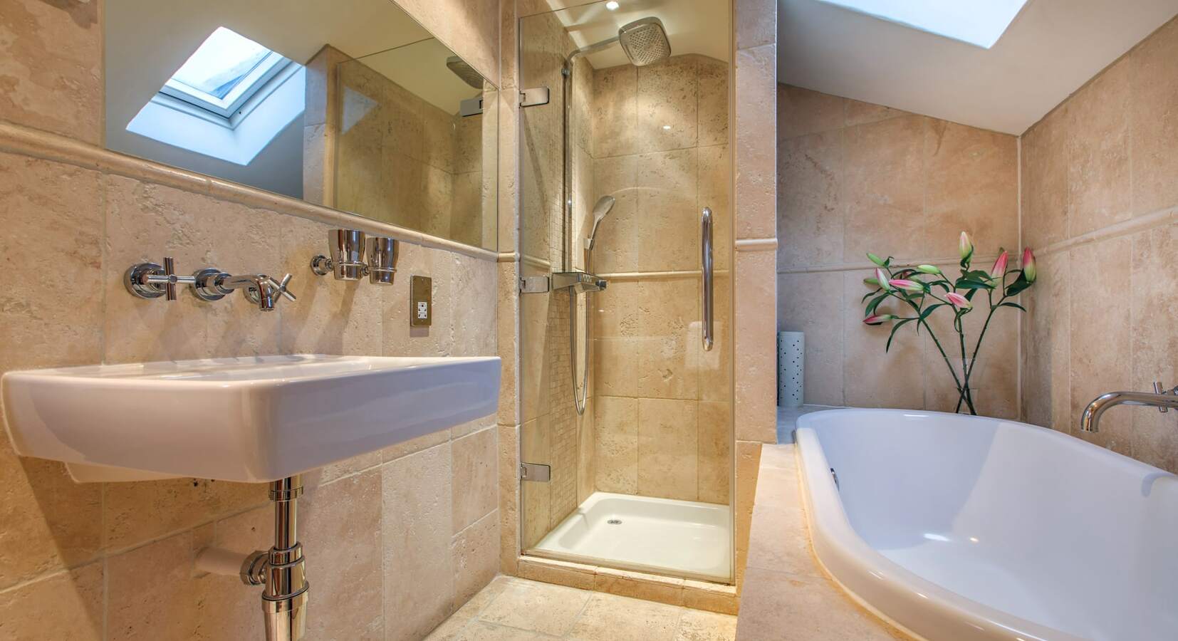 En Suite Bathroom