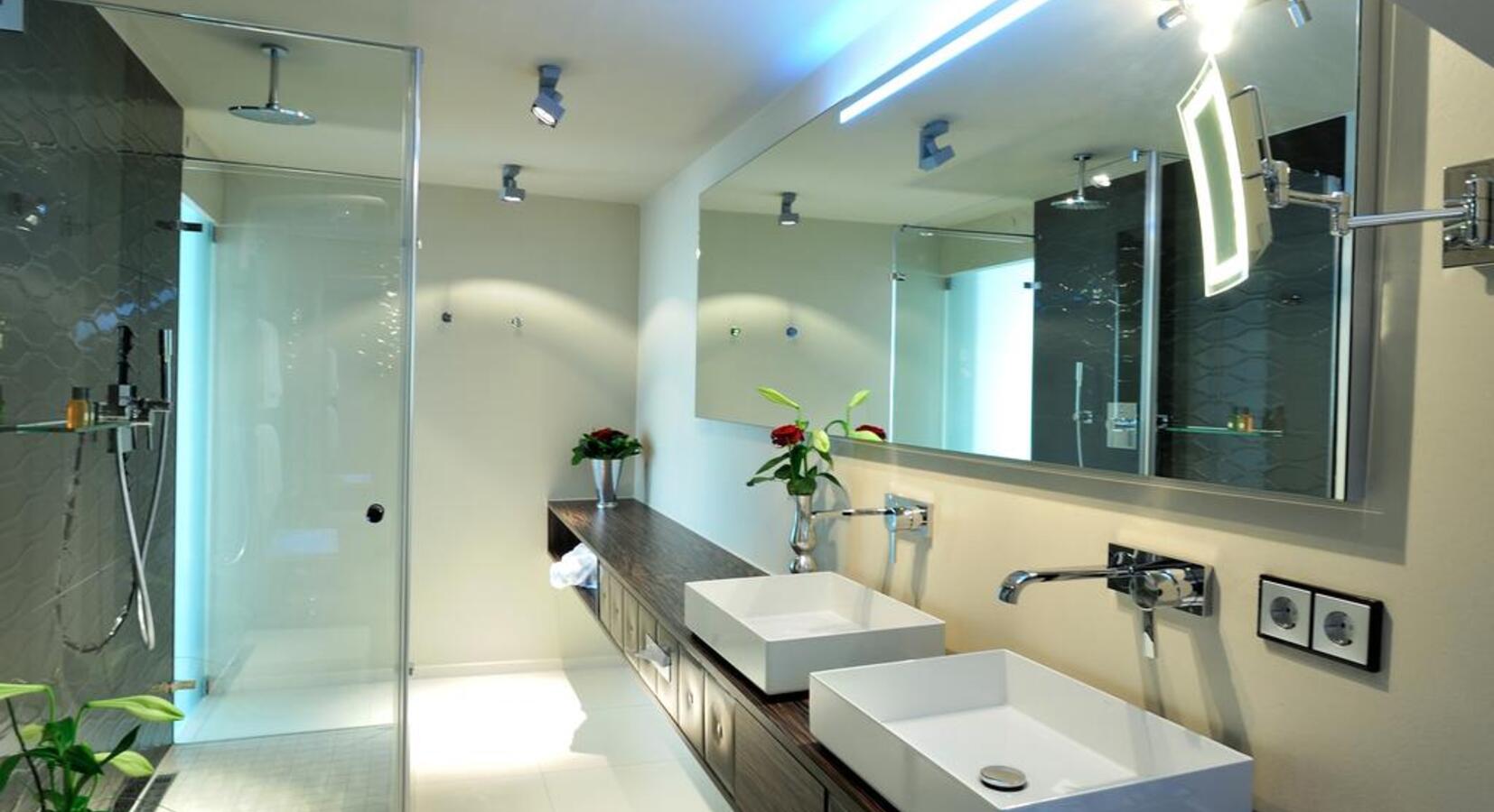 En suite Shower Room