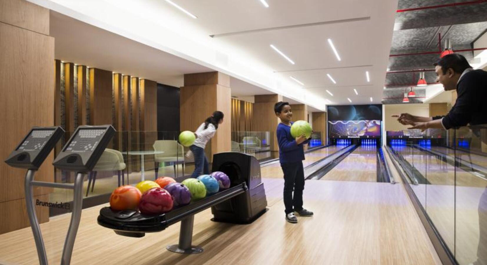 Bowling Alley 