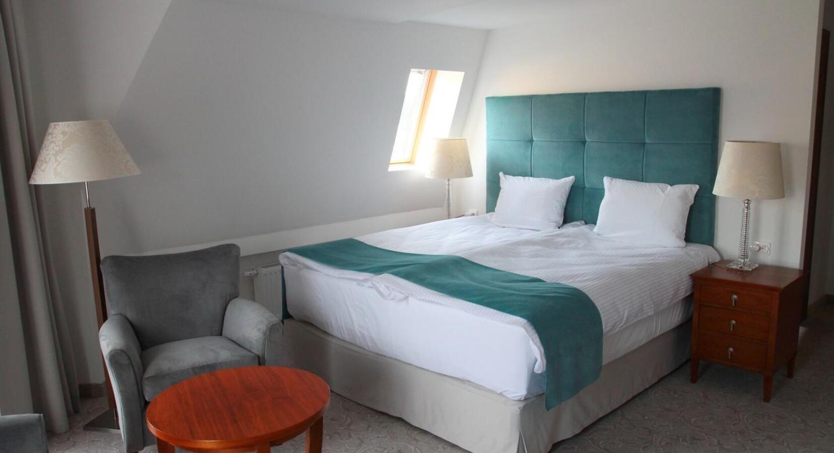 Large Double Room