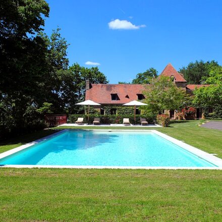 Exterior and pool